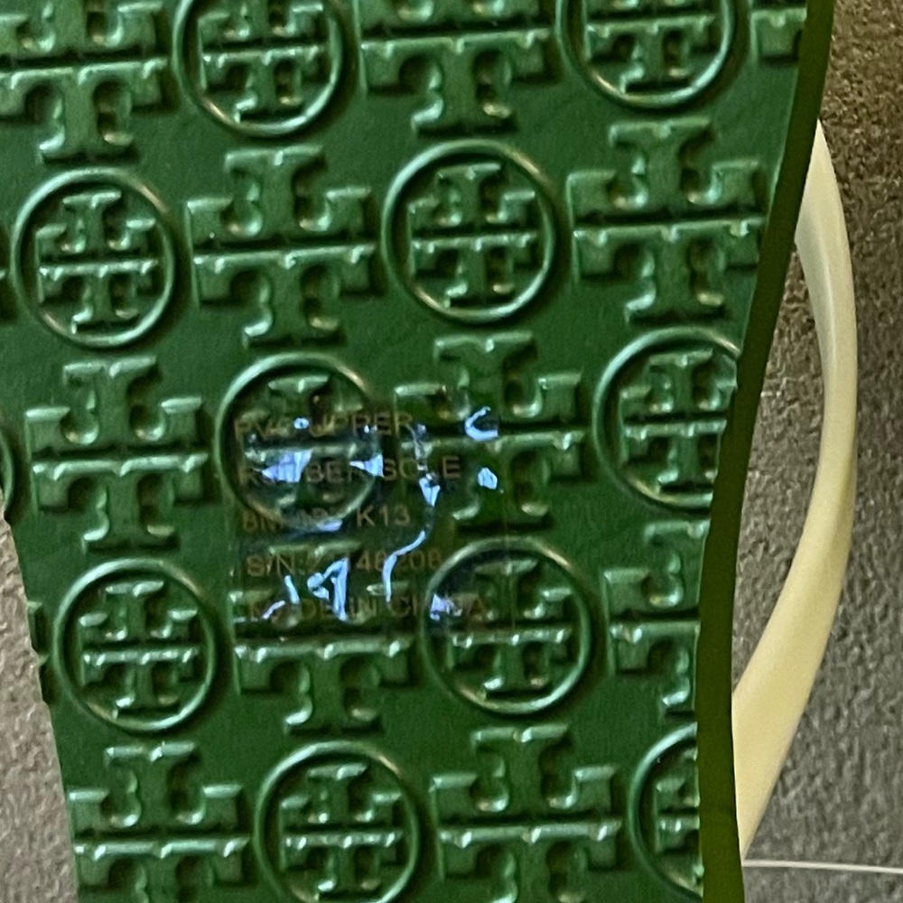 🆕 Tory Burch Window Pane Flip Flop - Picture 8 of 10